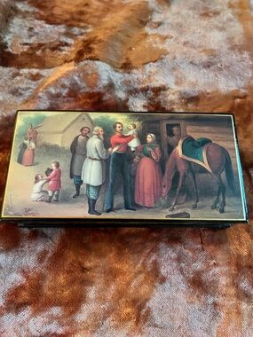 Lacquered Scene Trinket Box Rustic Russian Style Family